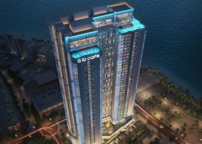 A La Carte High Floor, Luxury Bay View *