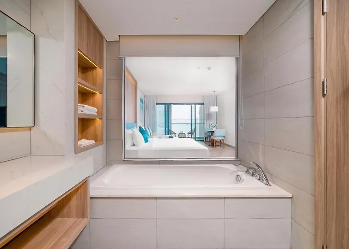A La Carte High Floor, Luxury Bay View Hạ Long